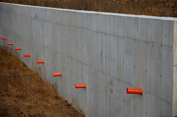 Cost of Retaining Wall Drainage in Marysville